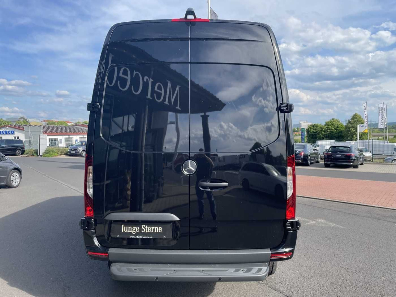 Mercedes-Benz Sprinter 319 CDI 4x4 3665 Klima Kamera MBUX LED - Panel van: picture 4 Mercedes-Benz Sprinter 319 CDI 4x4 3665 Klima Kamera MBUX LED - Panel van: picture 4