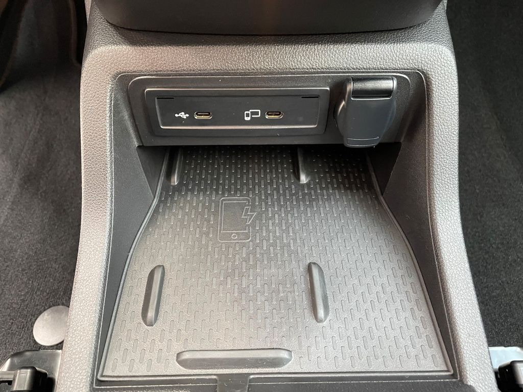 Lease a Mercedes-Benz T 180 Power Plus Autom Kamera AHK LED MBUX  Mercedes-Benz T 180 Power Plus Autom Kamera AHK LED MBUX: picture 18