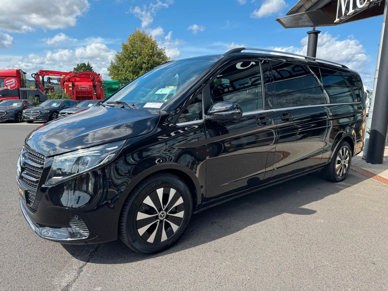 Mercedes-Benz V 300 d AVANTGARDE Extralang 360Kamera Standheiz - Passenger van: picture 2 Mercedes-Benz V 300 d AVANTGARDE Extralang 360Kamera Standheiz - Passenger van: picture 2