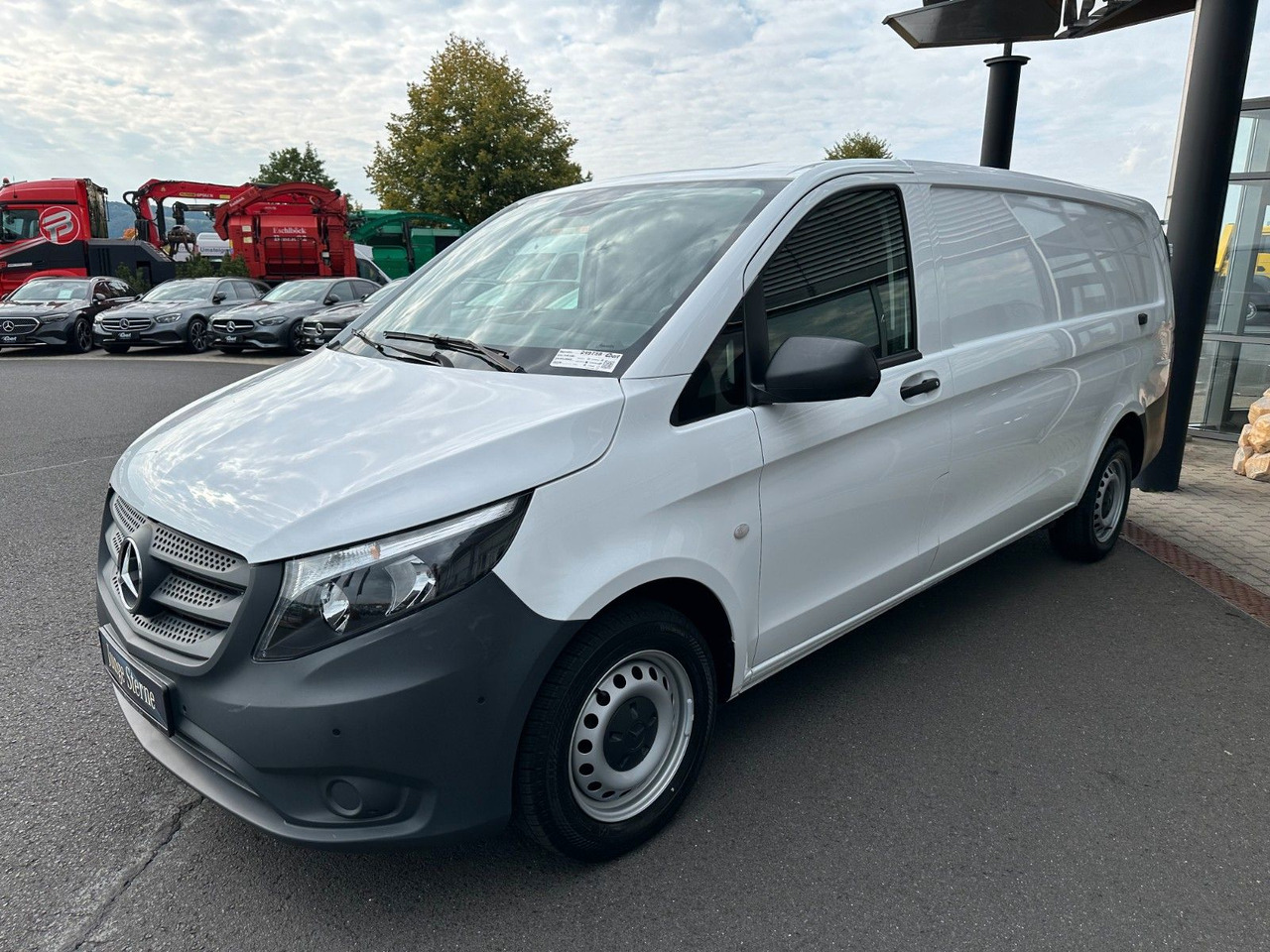 Mercedes-Benz Vito 116 CDI Extralang Klima Kamera SHZ - Small van: picture 2 Mercedes-Benz Vito 116 CDI Extralang Klima Kamera SHZ - Small van: picture 2