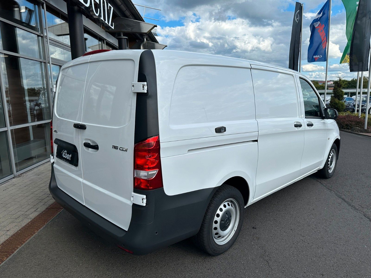 Mercedes-Benz Vito 116 CDI Klima Kamera Audio40 SHZ - Small van: picture 4 Mercedes-Benz Vito 116 CDI Klima Kamera Audio40 SHZ - Small van: picture 4