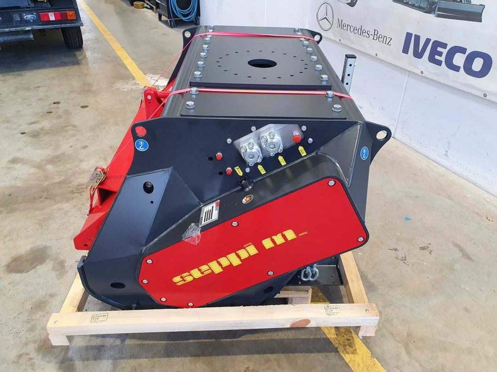 Seppi M. BMS 125 / 13-30t /Forstmulcher/lagernd! Seppi M. BMS 125 / 13-30t /Forstmulcher/lagernd! - Forestry mulcher: picture 4 Seppi M. BMS 125 / 13-30t /Forstmulcher/lagernd! Seppi M. BMS 125 / 13-30t /Forstmulcher/lagernd! - Forestry mulcher: picture 4