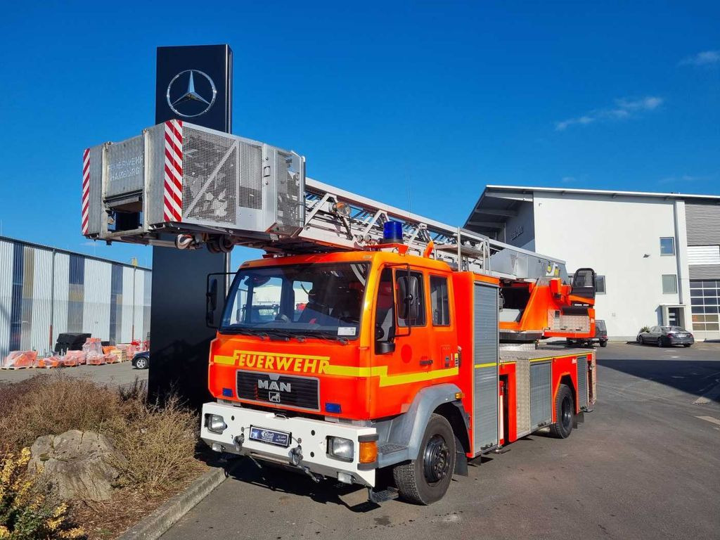 MAN 15.284LC Metz DLK 23-12 Feuerwehr Drehleiter - Truck: picture 1 MAN 15.284LC Metz DLK 23-12 Feuerwehr Drehleiter - Truck: picture 1