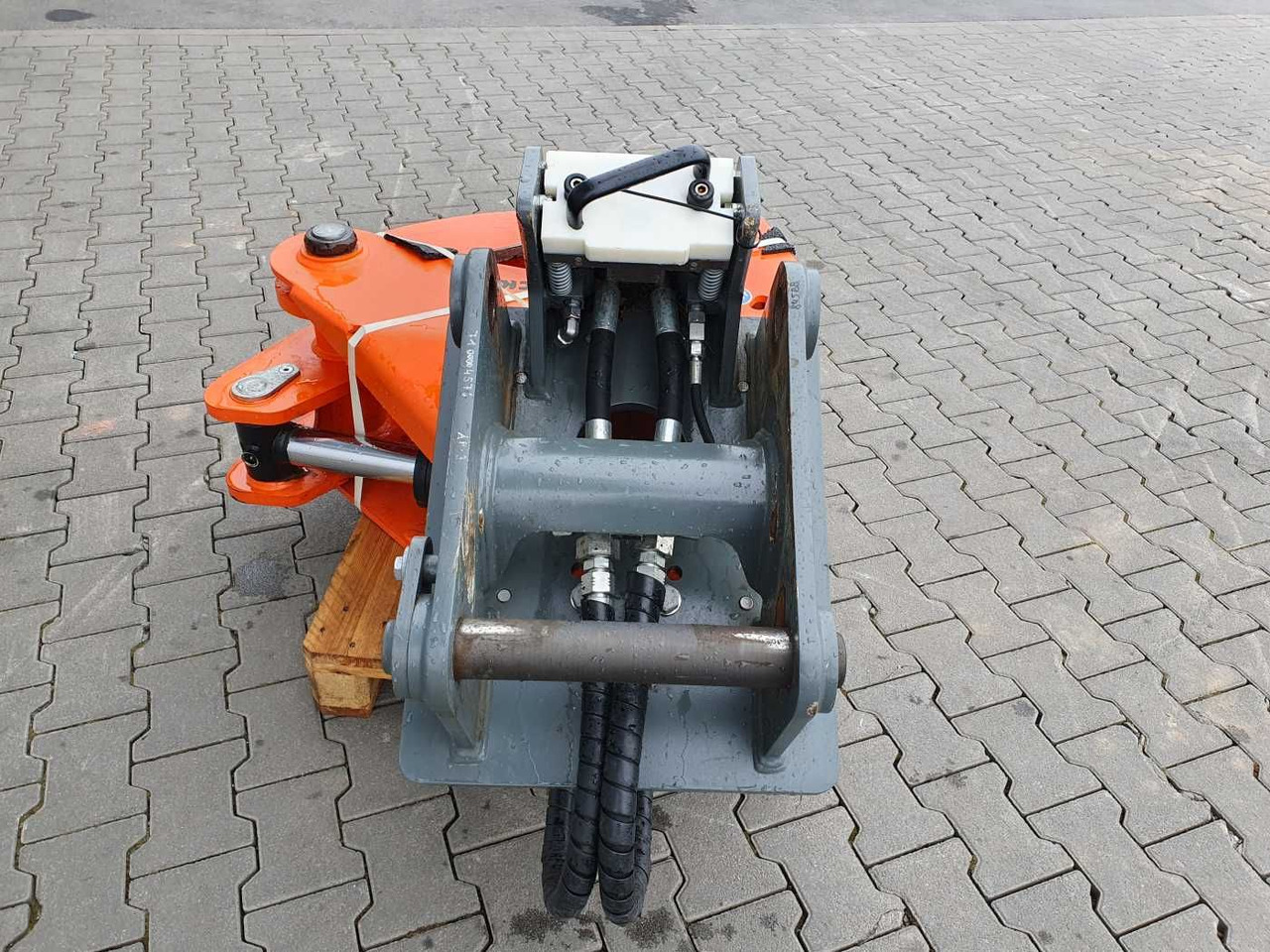 Westtech CL260 Fällgreifer Likufix SW33 2024 - Felling head: picture 5 Westtech CL260 Fällgreifer Likufix SW33 2024 - Felling head: picture 5