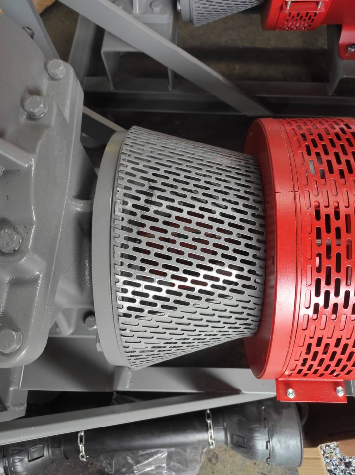 Elektro-Jen 25 kVa / 20 kW PTO driven generator with AVR control - ON STOCK - Generator set: picture 5 Elektro-Jen 25 kVa / 20 kW PTO driven generator with AVR control - ON STOCK - Generator set: picture 5