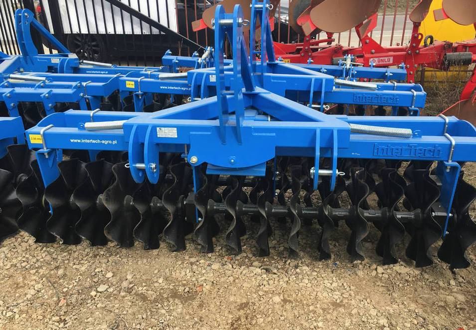 Inter-Tech front disc cultivator 3 m with flat bar drag BAP02 - Disc harrow: picture 3 Inter-Tech front disc cultivator 3 m with flat bar drag BAP02 - Disc harrow: picture 3