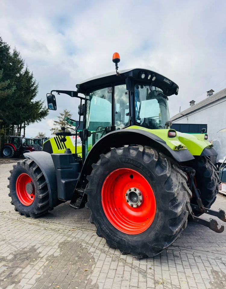 Claas Arion 650 - Farm tractor: picture 5 Claas Arion 650 - Farm tractor: picture 5