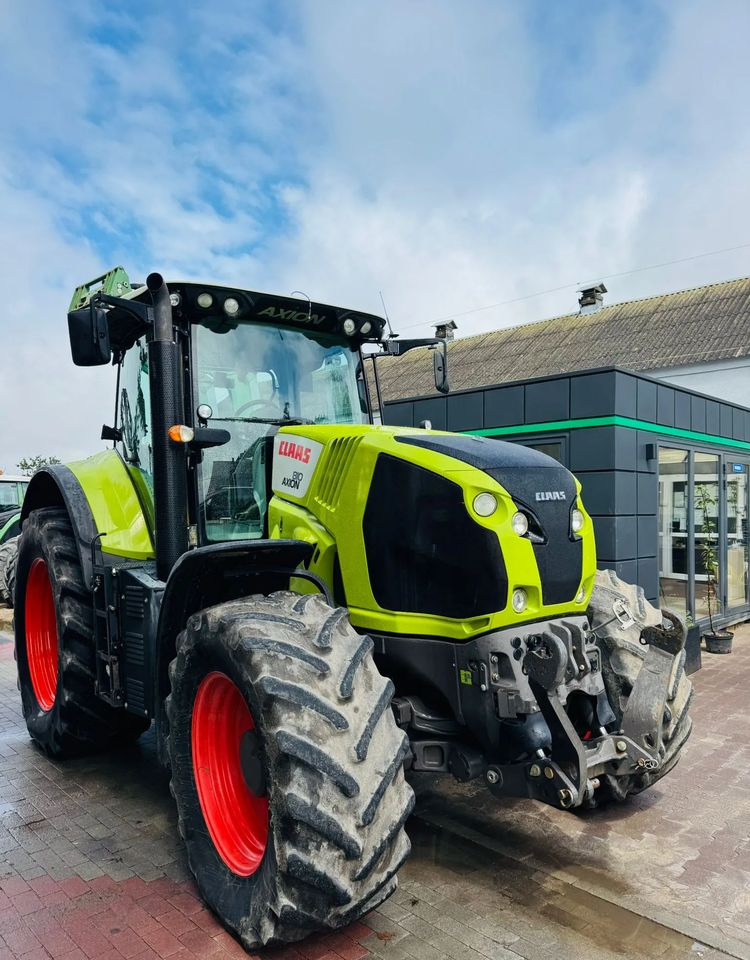 Claas Axion 810 CEBIS - Farm tractor: picture 3 Claas Axion 810 CEBIS - Farm tractor: picture 3