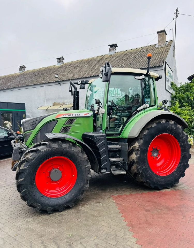 Farm tractor Fendt 512 Vario: picture 6