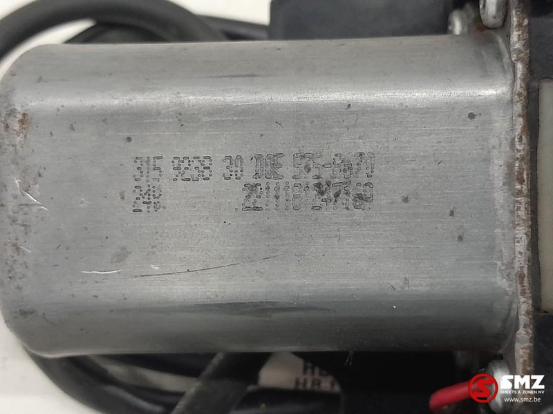Caterpillar Windshield wiper motor caterpillar - Wiper for Material handling equipment: picture 4 Caterpillar Windshield wiper motor caterpillar - Wiper for Material handling equipment: picture 4