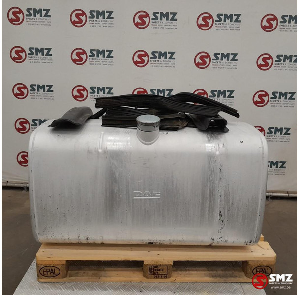 DAF Occ brandstoftank 430L + steunen DAF - Fuel tank for Truck: picture 1 DAF Occ brandstoftank 430L + steunen DAF - Fuel tank for Truck: picture 1