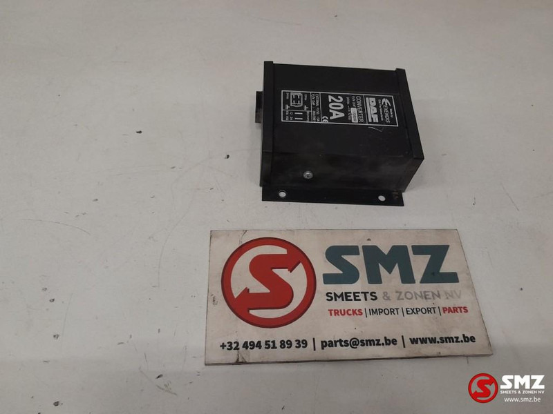DAF Occ omvormer 24V-12V 20A DAF - Electrical system for Truck: picture 4 DAF Occ omvormer 24V-12V 20A DAF - Electrical system for Truck: picture 4