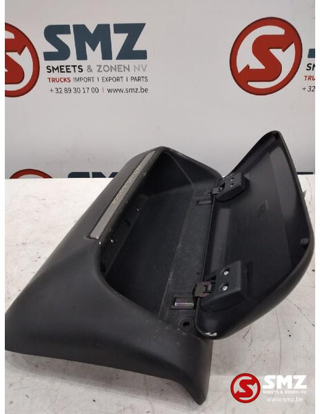 Iveco Occ handschoenkast Iveco Stralis - Cab and interior for Truck: picture 2 Iveco Occ handschoenkast Iveco Stralis - Cab and interior for Truck: picture 2