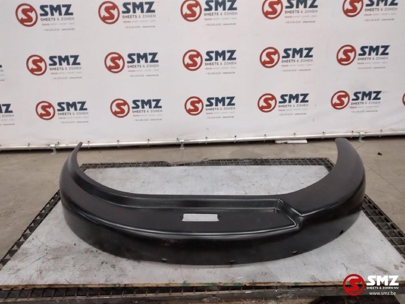 Iveco Spatbord voorzijde rechts Iveco 190 - Fender for Truck: picture 2 Iveco Spatbord voorzijde rechts Iveco 190 - Fender for Truck: picture 2