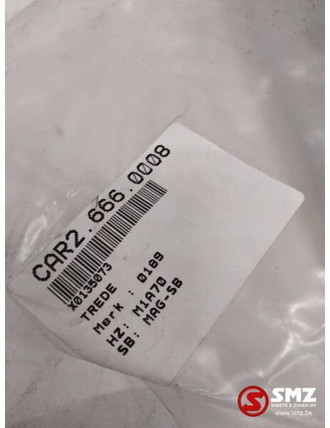 Mercedes-Benz Occ losse trede opstapbak Mercedes Actros A9416663 - Window and parts for Truck: picture 3 Mercedes-Benz Occ losse trede opstapbak Mercedes Actros A9416663 - Window and parts for Truck: picture 3