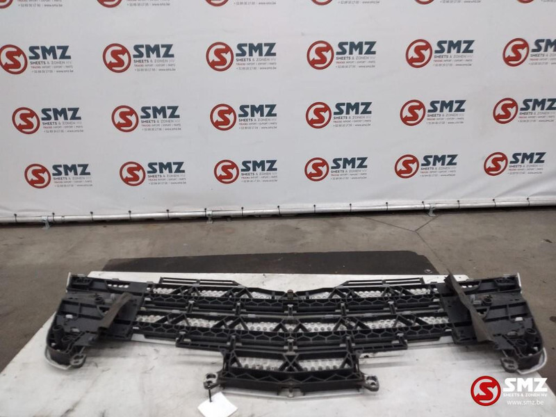 Mercedes-Benz Occ radiatorgrille Mercedes - Grill for Truck: picture 2 Mercedes-Benz Occ radiatorgrille Mercedes - Grill for Truck: picture 2