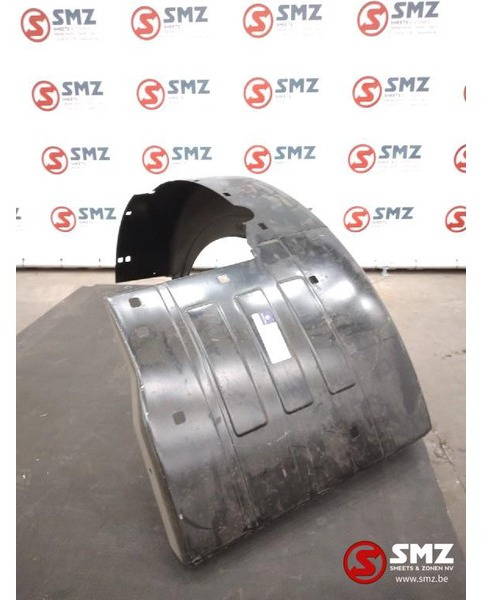 Mercedes-Benz Spatbord rechts Mercedes SK A3818804106 - Body and exterior for Truck: picture 1 Mercedes-Benz Spatbord rechts Mercedes SK A3818804106 - Body and exterior for Truck: picture 1