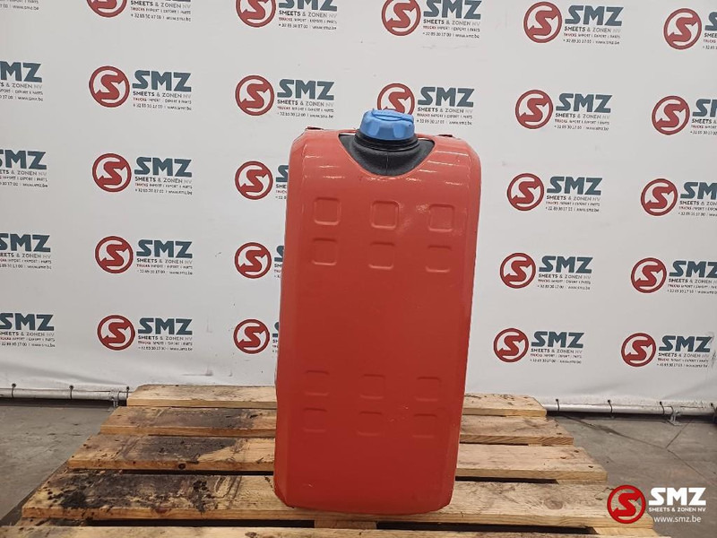 Volvo Occ AdBluetank + AdBluepomp Volvo - Fuel processing/ Fuel delivery for Truck: picture 3 Volvo Occ AdBluetank + AdBluepomp Volvo - Fuel processing/ Fuel delivery for Truck: picture 3