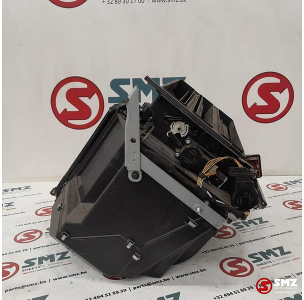 Volvo Occ kachelhuis Volvo - Heating/ Ventilation for Truck: picture 3 Volvo Occ kachelhuis Volvo - Heating/ Ventilation for Truck: picture 3