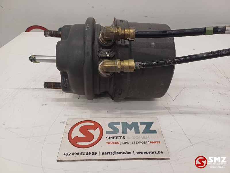 Volvo Occ remcilinder rechtsachter Volvo - Brake cylinder for Truck: picture 2 Volvo Occ remcilinder rechtsachter Volvo - Brake cylinder for Truck: picture 2