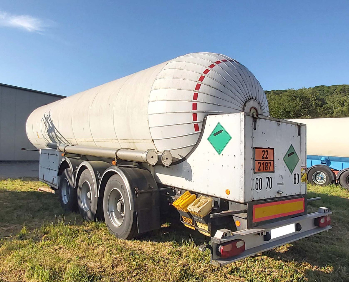 ROBINE Gas tank semi-trailer used for CO2, Carbon dioxide - Tank semi-trailer: picture 4 ROBINE Gas tank semi-trailer used for CO2, Carbon dioxide - Tank semi-trailer: picture 4