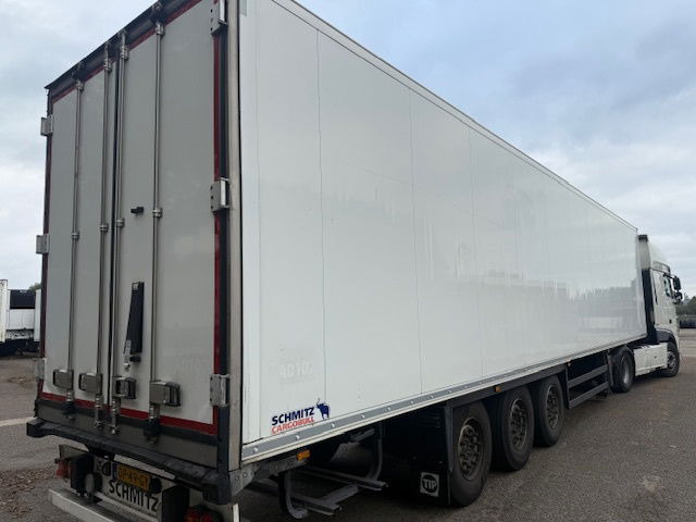 Schmitz Cargobull Vector 1550 liftas - Refrigerator semi-trailer: picture 3 Schmitz Cargobull Vector 1550 liftas - Refrigerator semi-trailer: picture 3