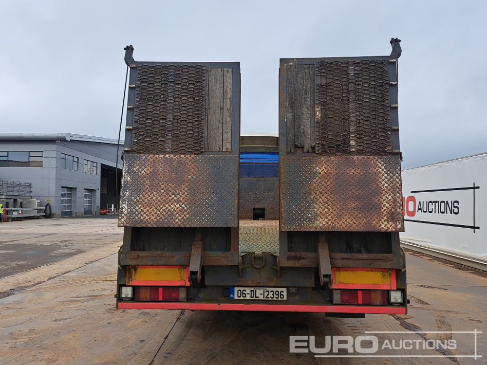 2006 MAN TGA26-390 - Dropside/ Flatbed truck: picture 4 2006 MAN TGA26-390 - Dropside/ Flatbed truck: picture 4