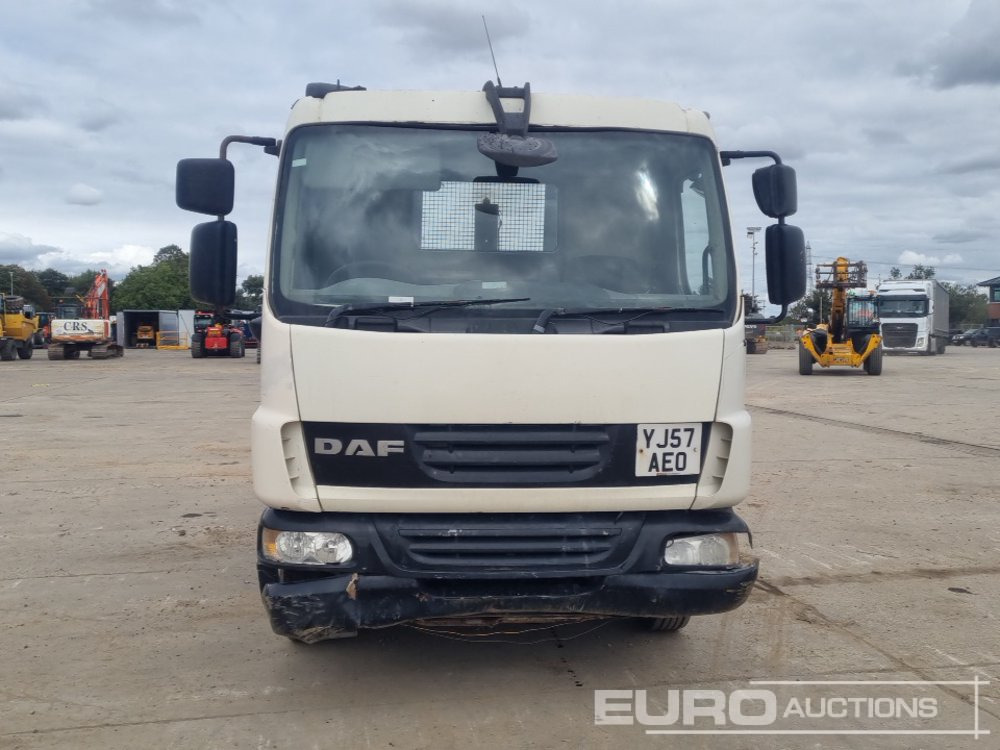 Tipper 2007 DAF 45.160: picture 8