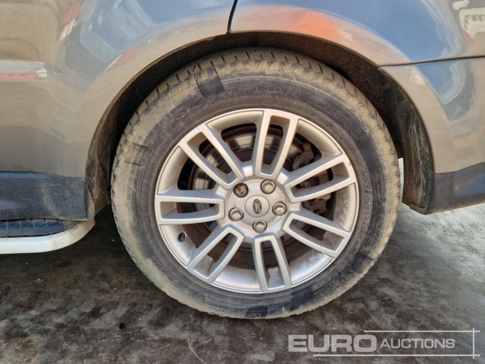 SUV 2010 Range Rover Sport HSE: picture 11