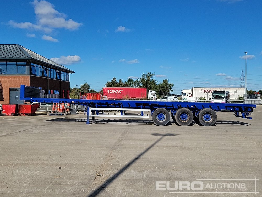 2010 SDC Tri Axle Flat Bed Trailer - Dropside/ Flatbed semi-trailer: picture 2 2010 SDC Tri Axle Flat Bed Trailer - Dropside/ Flatbed semi-trailer: picture 2