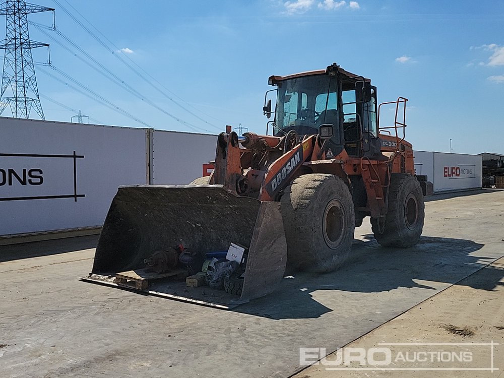 2014 Doosan DL300 - Wheel loader: picture 1 2014 Doosan DL300 - Wheel loader: picture 1