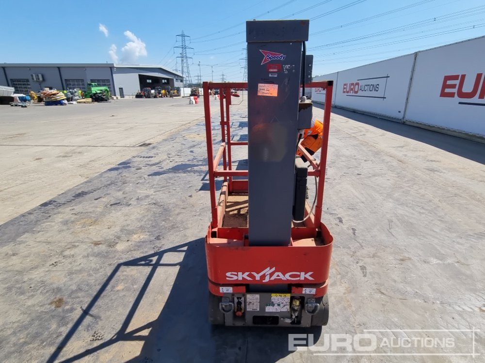 2014 SkyJack SJ12 - Aerial platform: picture 4 2014 SkyJack SJ12 - Aerial platform: picture 4