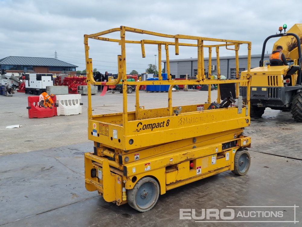 2015 Haulotte Compact 8 - Aerial platform: picture 5 2015 Haulotte Compact 8 - Aerial platform: picture 5