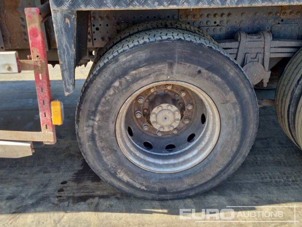 Tipper 2015 Mercedes Arocs 3240: picture 11