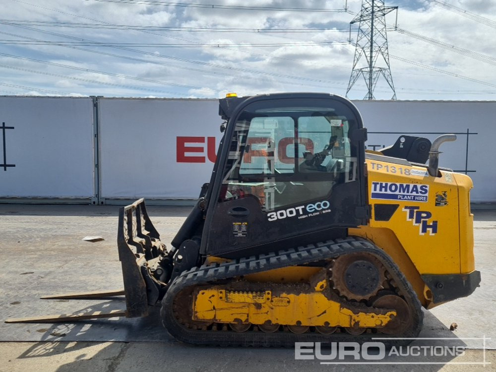 2016 JCB 300T - Skid steer loader: picture 2 2016 JCB 300T - Skid steer loader: picture 2