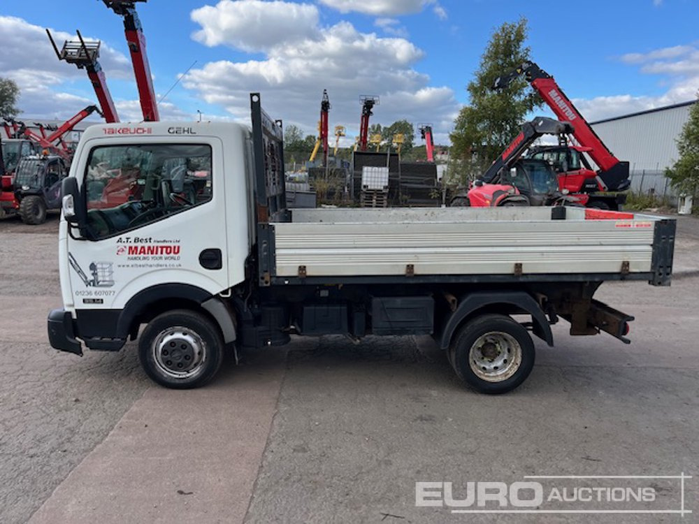 2016 Nissan Cabster NT400 - Tipper van: picture 2 2016 Nissan Cabster NT400 - Tipper van: picture 2
