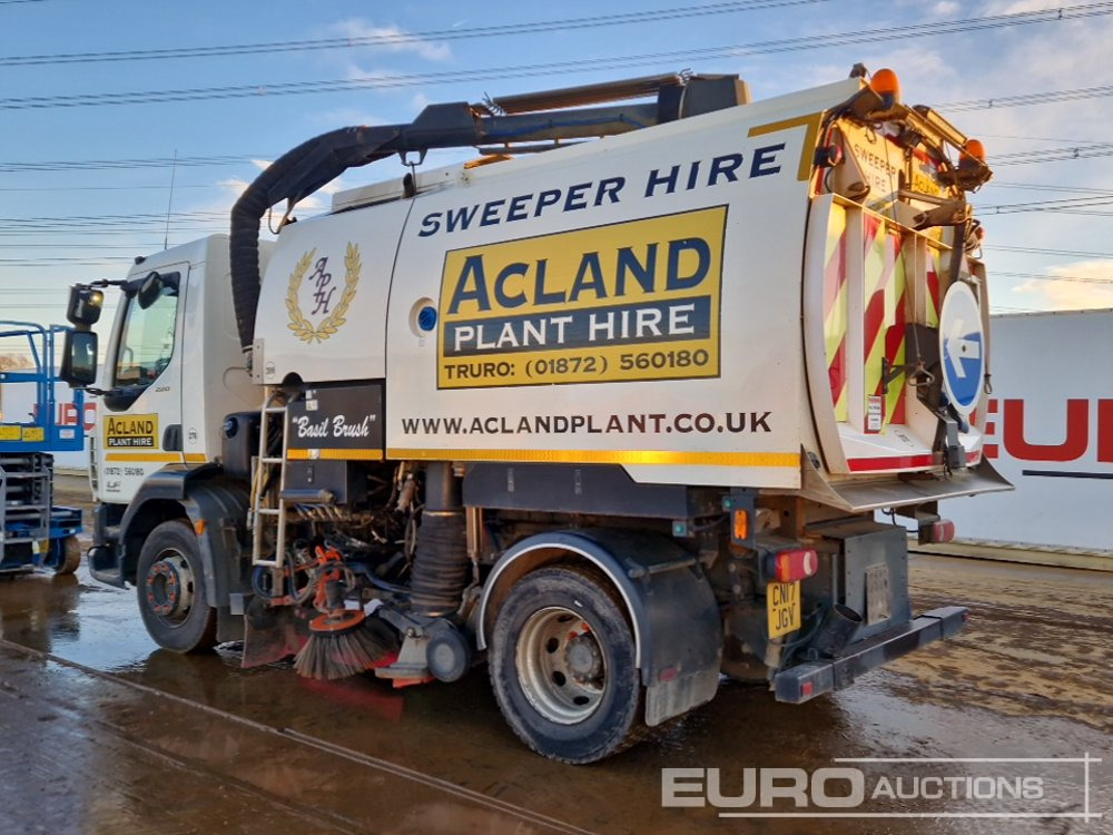 2017 DAF LF220 - Road sweeper: picture 3 2017 DAF LF220 - Road sweeper: picture 3