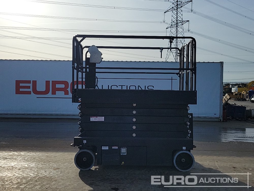 2018 Snorkel S4732E - Scissor lift: picture 2 2018 Snorkel S4732E - Scissor lift: picture 2