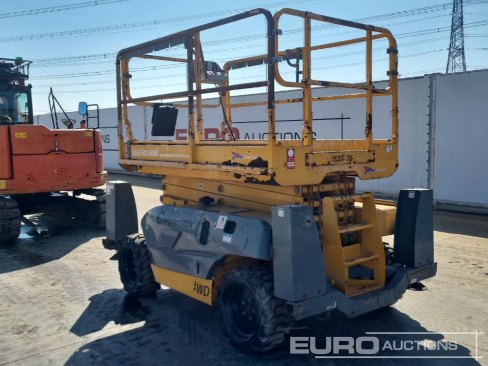 2019 Haulotte Compact 12 DX - Aerial platform: picture 3 2019 Haulotte Compact 12 DX - Aerial platform: picture 3