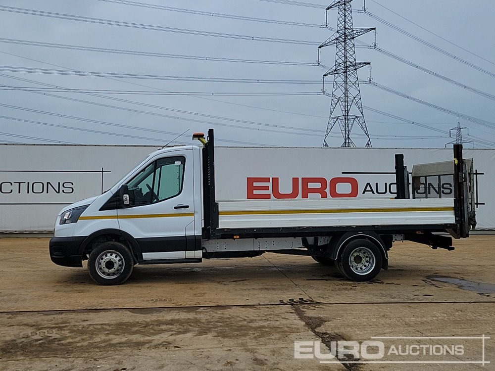 2022 Ford Transit 350 - Flatbed van: picture 2 2022 Ford Transit 350 - Flatbed van: picture 2
