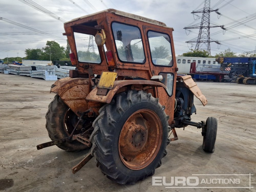 2WD Tractor (Parts Missing) - Farm tractor: picture 5 2WD Tractor (Parts Missing) - Farm tractor: picture 5
