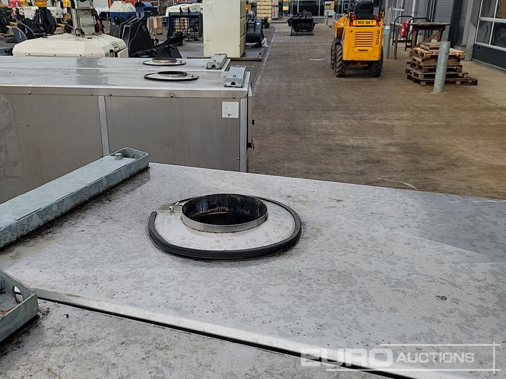 Construction equipment Aggreko 200KW Indirect Diesel Fired Heater (2 of): picture 18 Construction equipment Aggreko 200KW Indirect Diesel Fired Heater (2 of): picture 18
