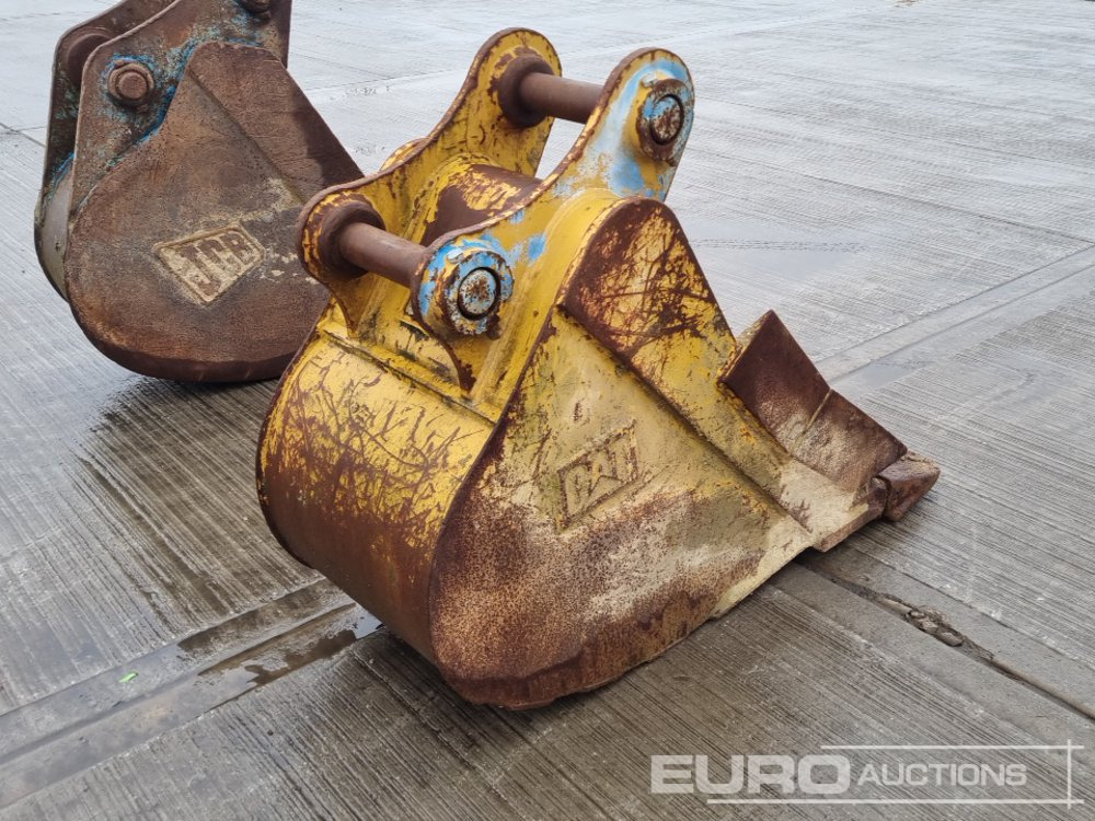 CAT 24" Digging Bucket 65mm Pin to suit 13 Ton Excavator - Bucket: picture 5 CAT 24" Digging Bucket 65mm Pin to suit 13 Ton Excavator - Bucket: picture 5