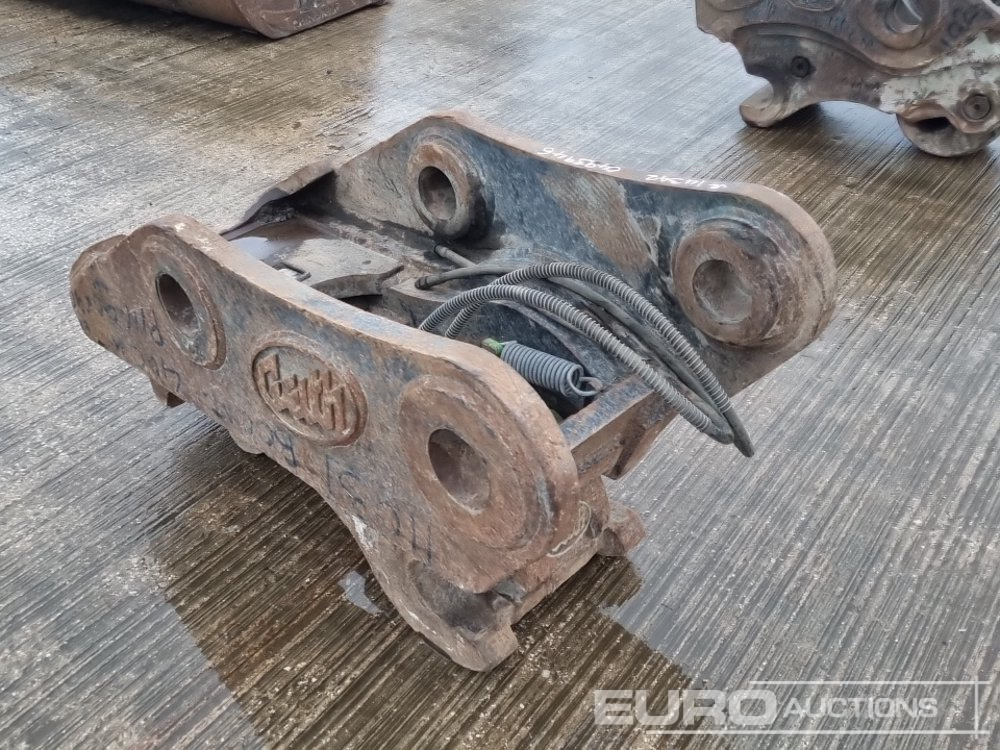 Geith Hydraulic Quick Hitch 90mm Pin to suit 30 Ton Excavator - Quick coupler: picture 3 Geith Hydraulic Quick Hitch 90mm Pin to suit 30 Ton Excavator - Quick coupler: picture 3