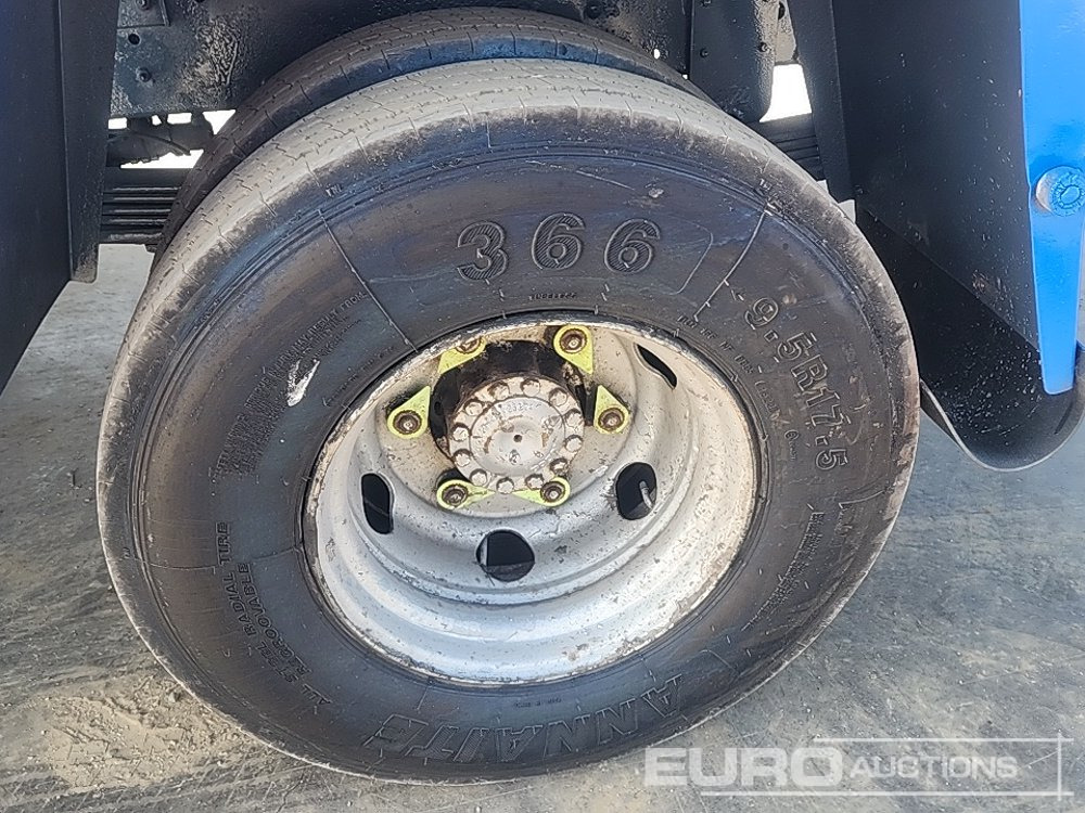 Tipper Iveco Eurocargo: picture 10
