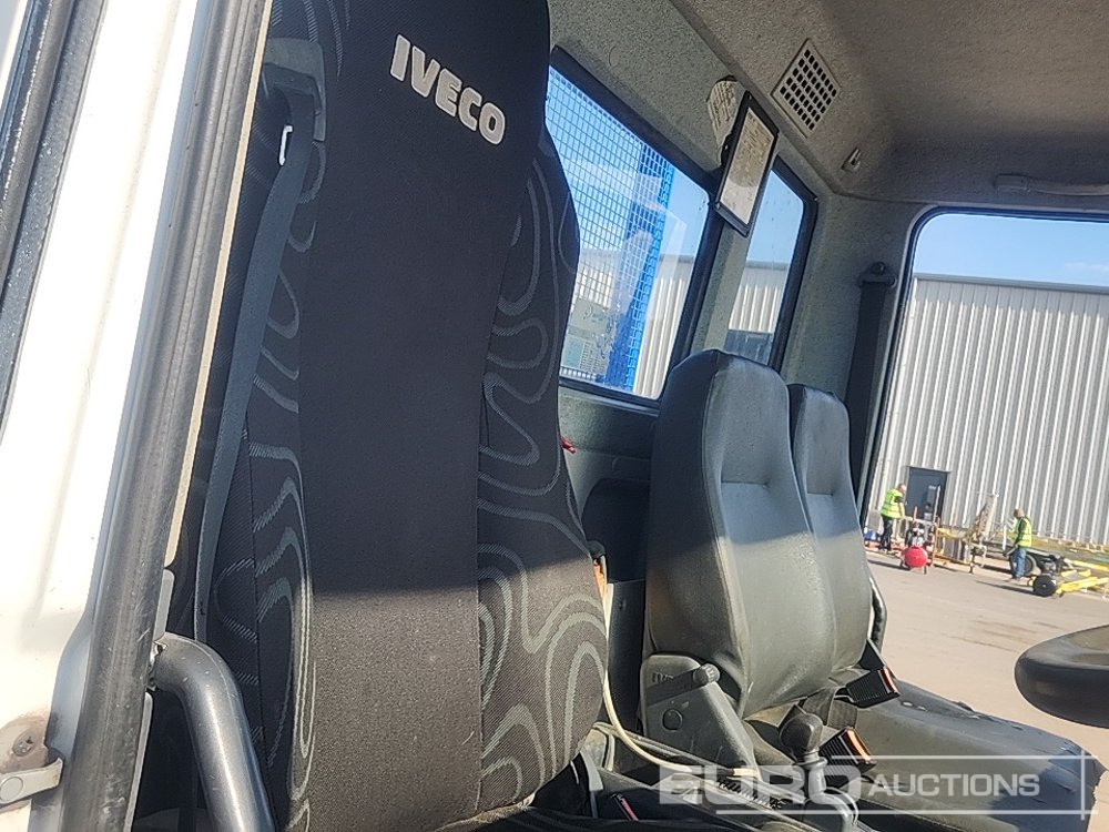 Tipper Iveco Eurocargo: picture 26