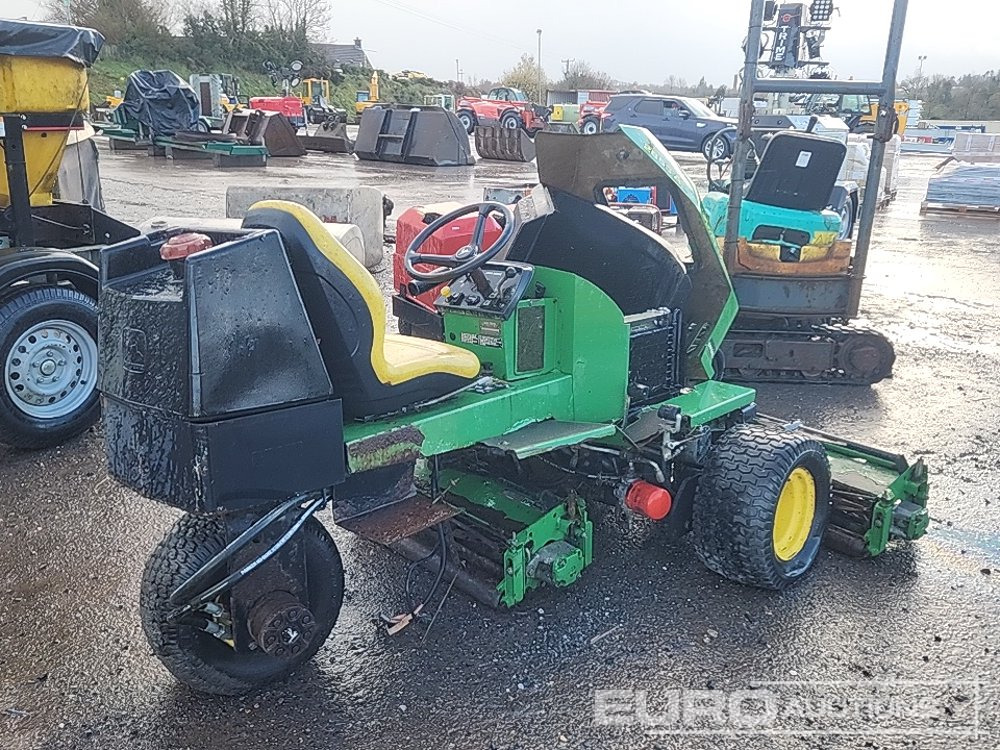 John Deere 2653A - Garden mower: picture 3 John Deere 2653A - Garden mower: picture 3