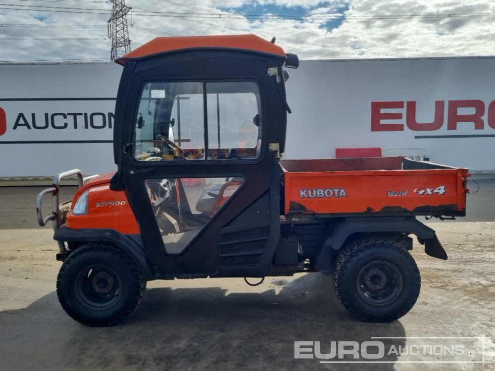 Kubota RTV 900 - Side-by-side/ ATV: picture 2 Kubota RTV 900 - Side-by-side/ ATV: picture 2