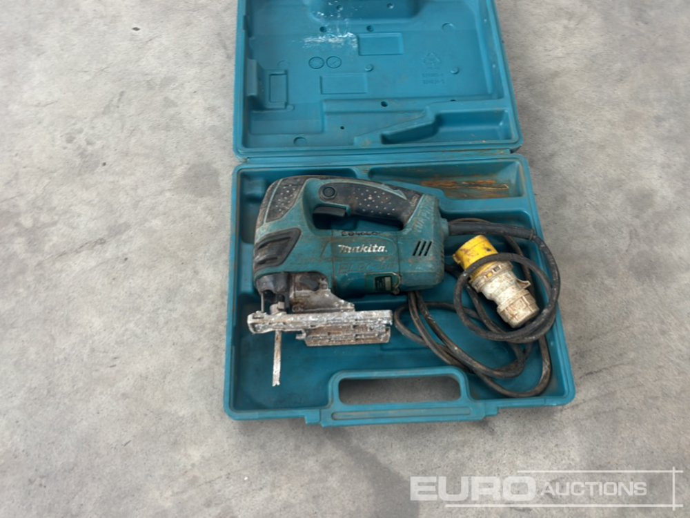 Makita 4350FCT - Workshop equipment: picture 2 Makita 4350FCT - Workshop equipment: picture 2