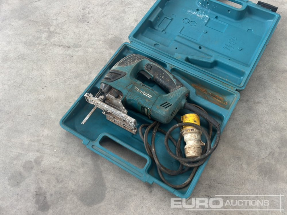 Makita 4350FCT - Workshop equipment: picture 3 Makita 4350FCT - Workshop equipment: picture 3